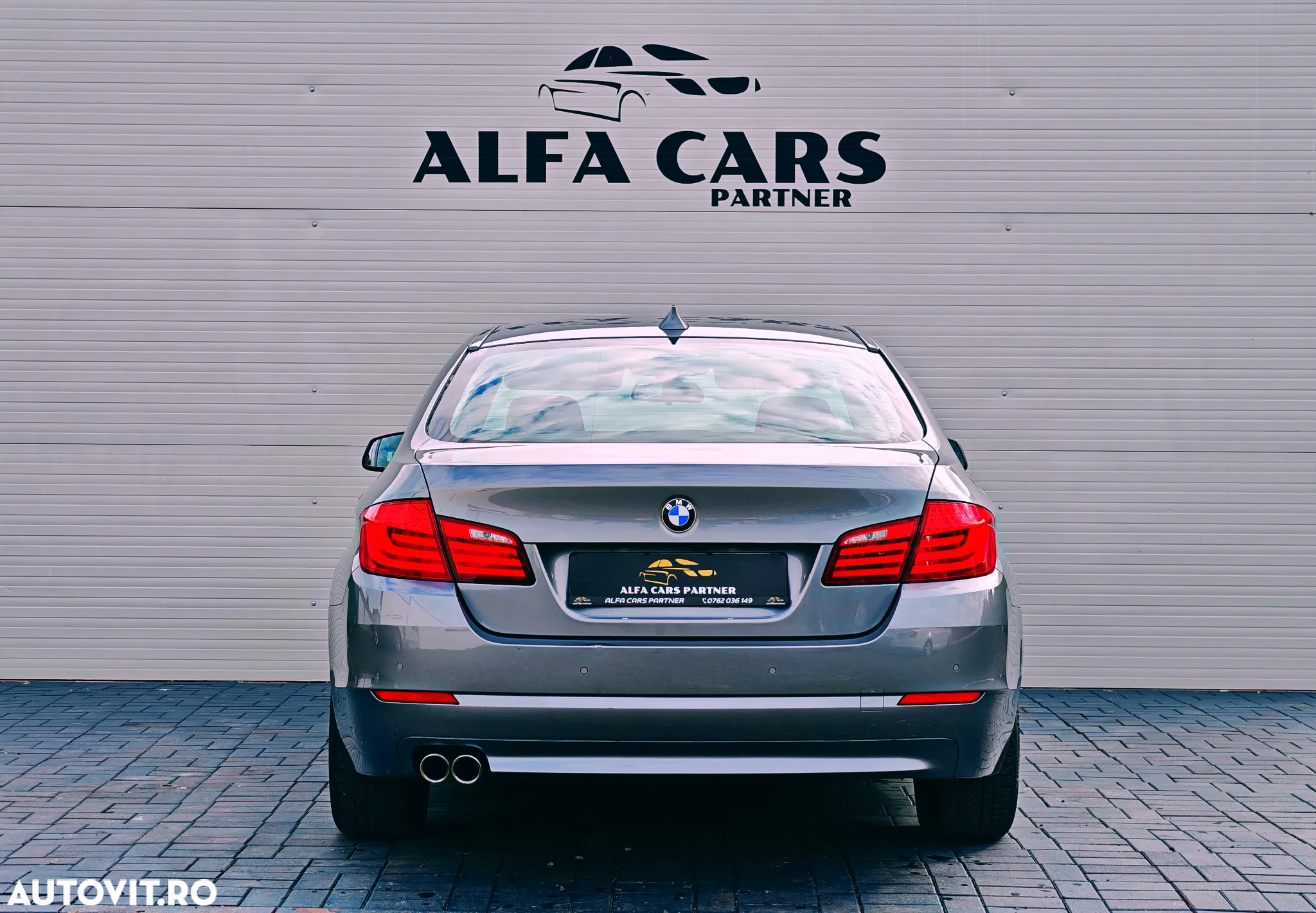 BMW Seria 5 520d - 5