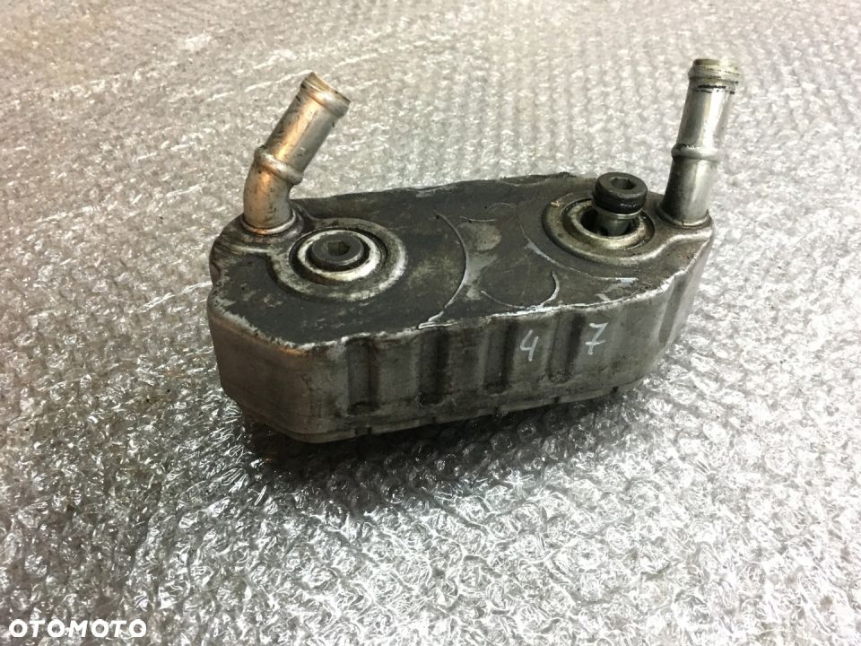 CHŁODNICZKA OLEJU VW NEW BEETLE I BORA 096409061H - 1