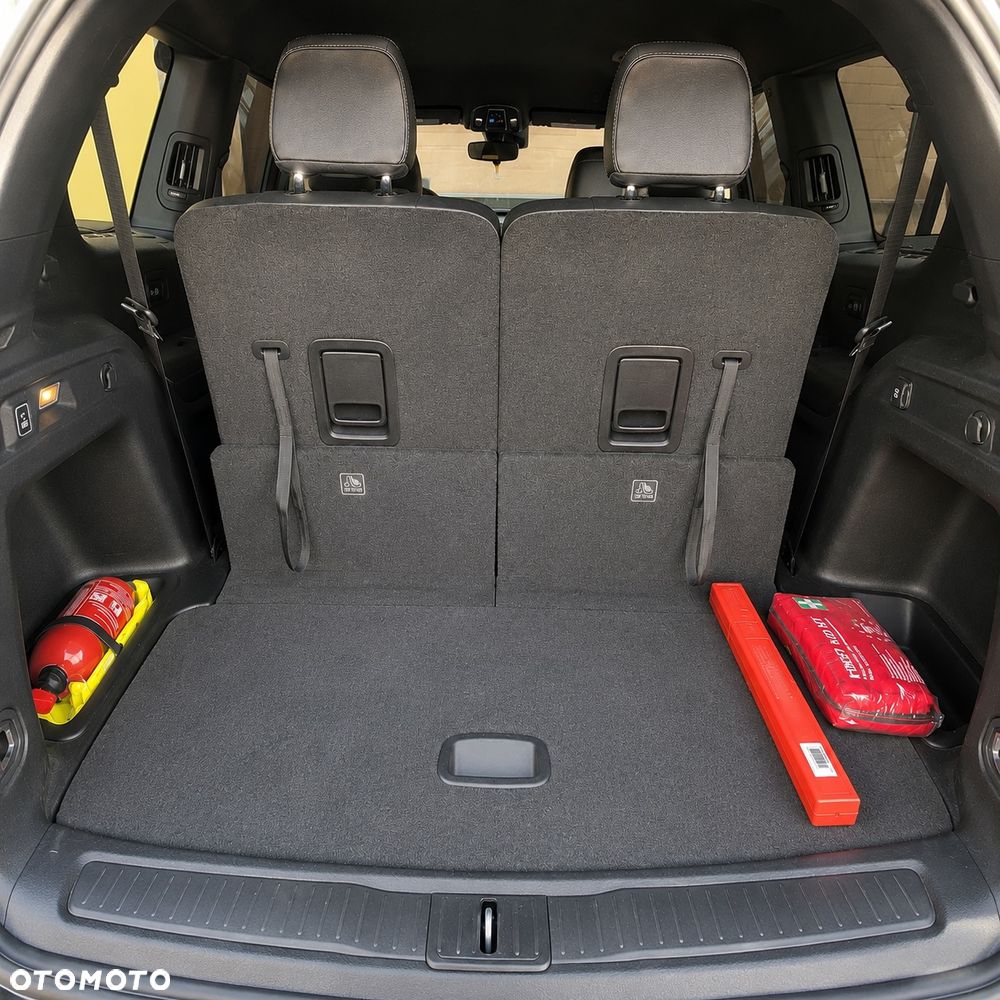 Jeep Grand Cherokee - 27