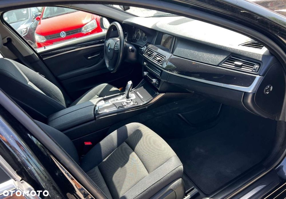 BMW Seria 5 - 11