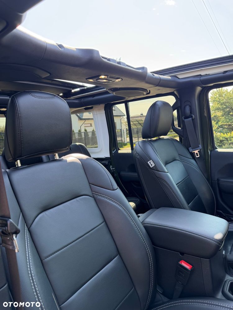 Jeep Wrangler Unlimited GME 2.0 Turbo Sport - 11