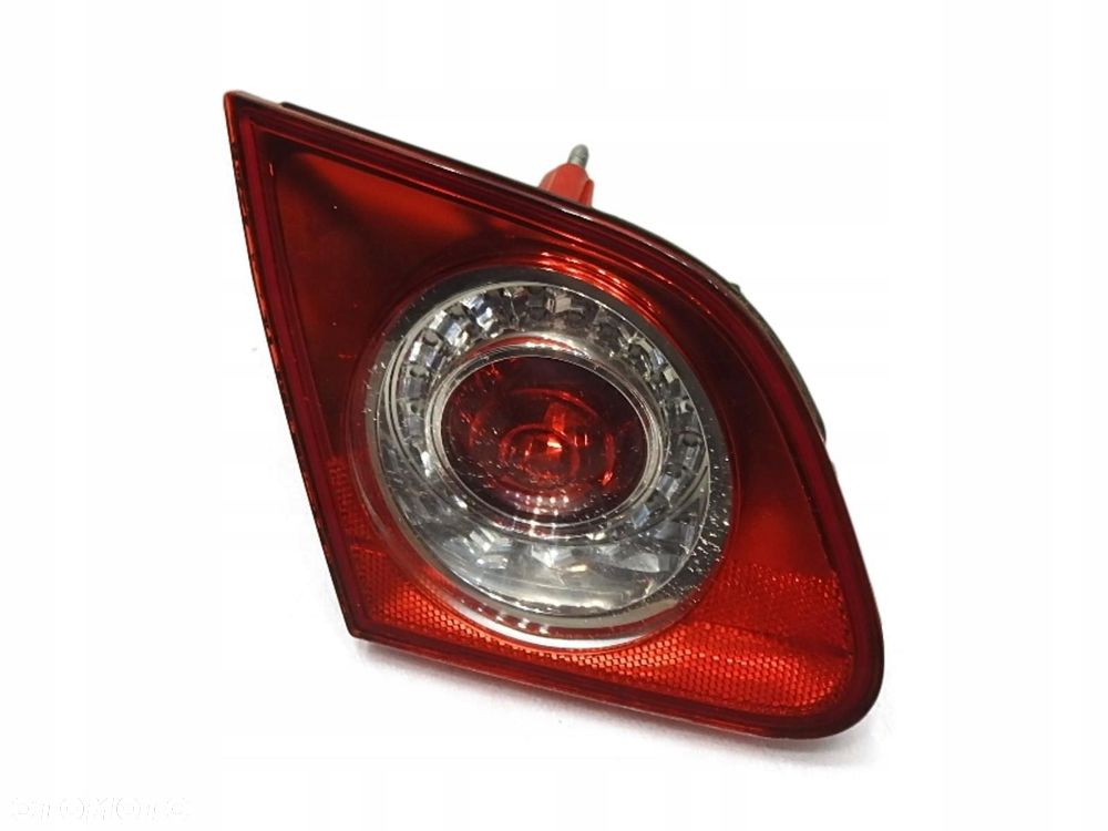 LAMPA LEWA TYLNA TYŁ KLAPY LED VW PASSAT B6 3C5945093E - 1