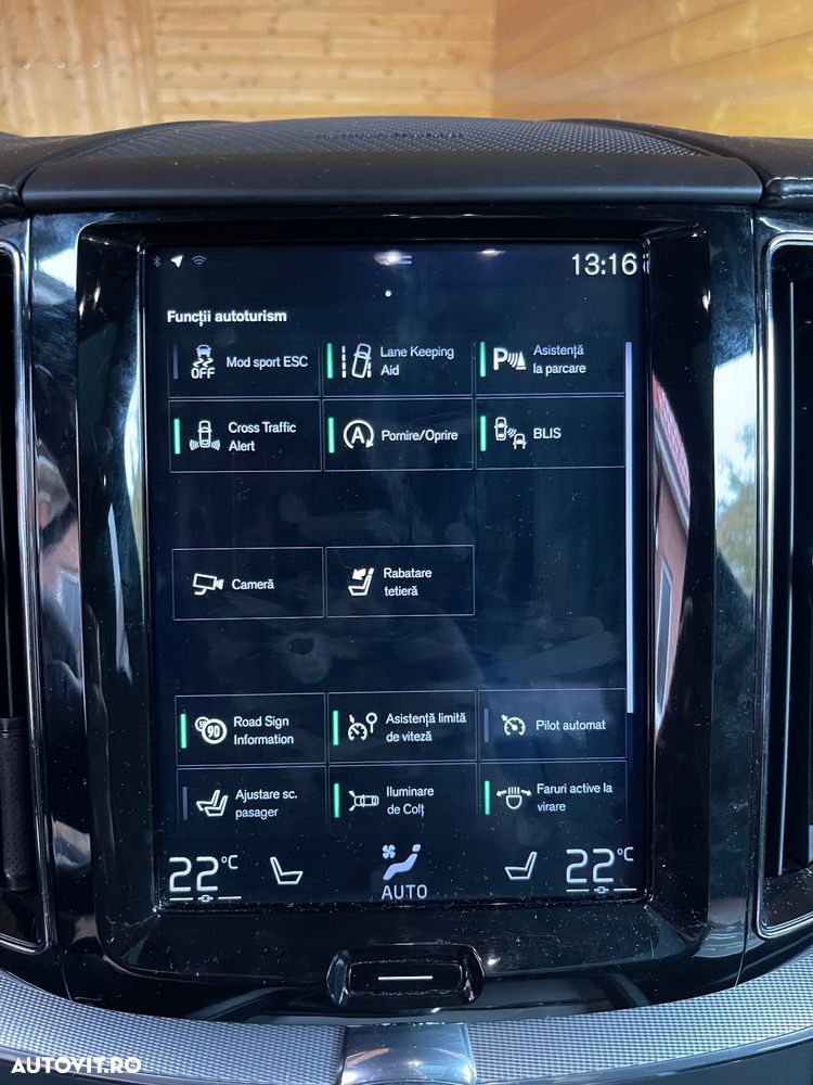 Volvo XC 60 - 8