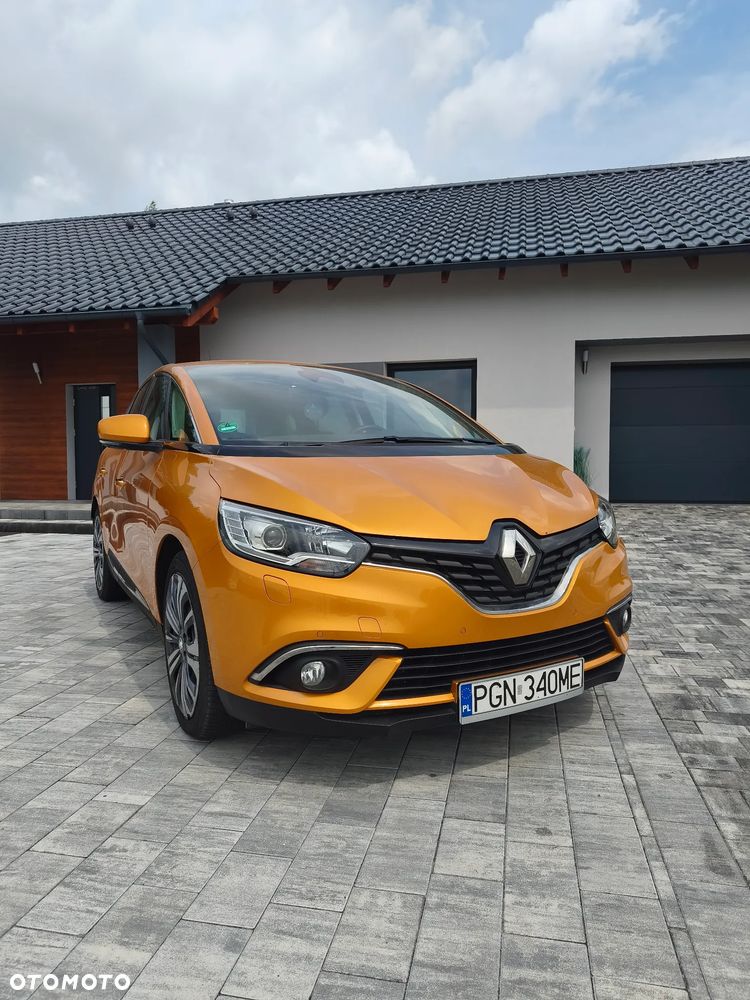 Renault Scenic - 1