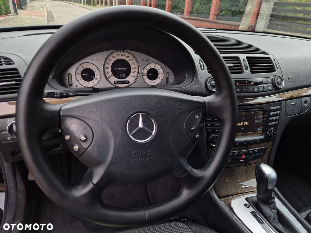 Mercedes-Benz Klasa E - 12