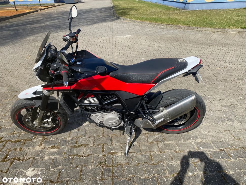 Husqvarna Nuda 900R - 6