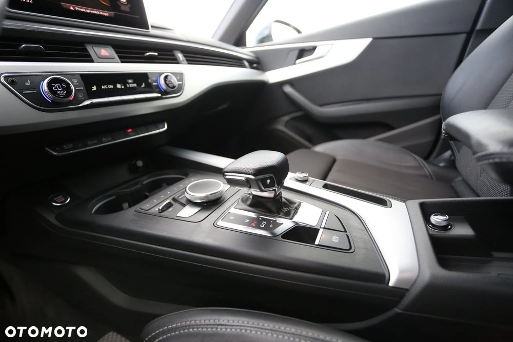 Audi A4 Avant 2.0 TDI Sport S tronic - 31