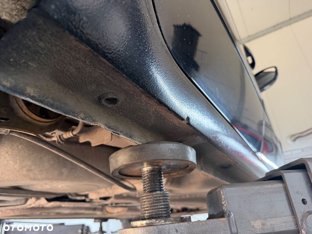 Ford S-Max 2.0 Viva Titanium - 36