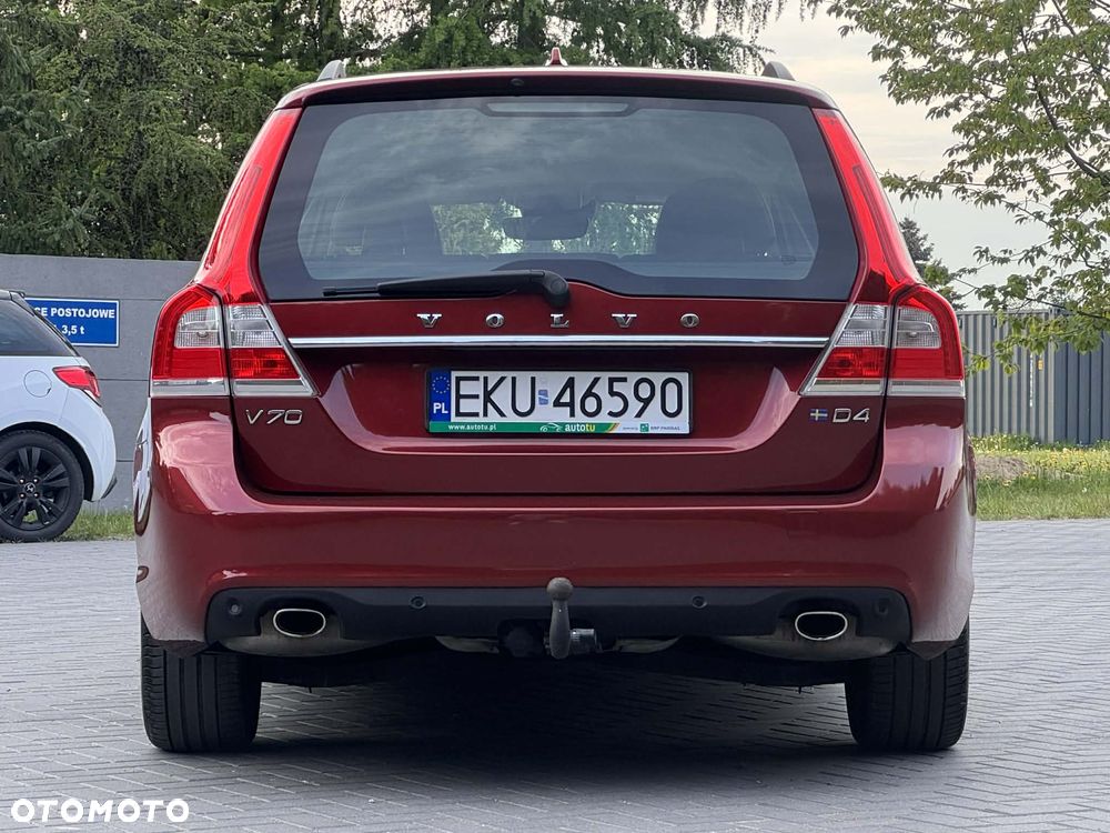 Volvo V70 D4 Momentum - 13