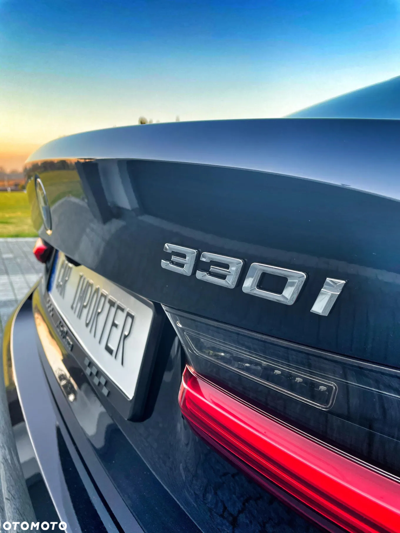 BMW Seria 3 330i - 11