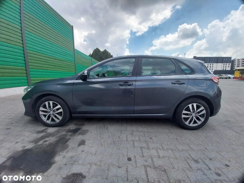 Hyundai i30 1.4 Classic + - 7