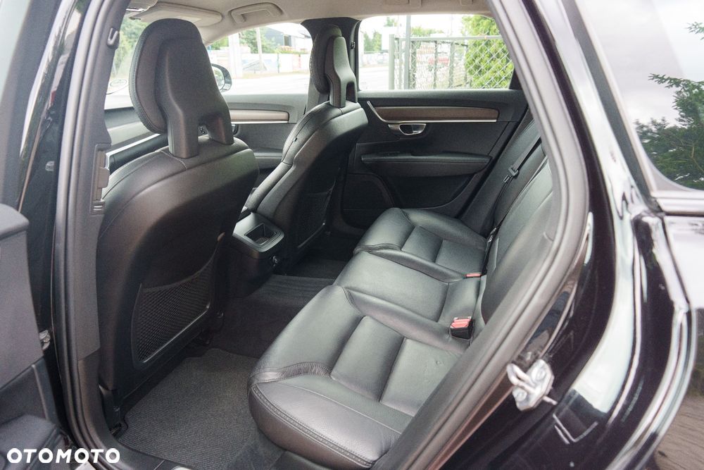 Volvo V90 Cross Country D4 AWD Geartronic Pro - 11