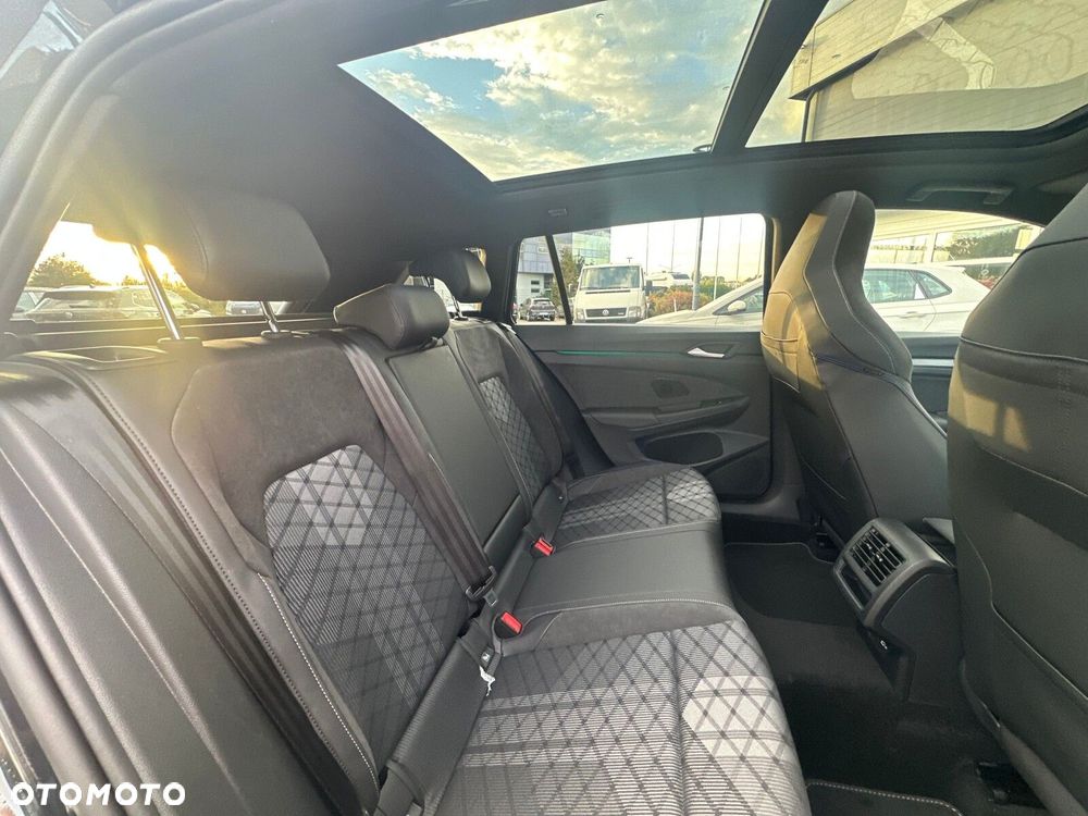 Volkswagen Golf Variant 2.0 TDI R-Line Plus DSG - 27