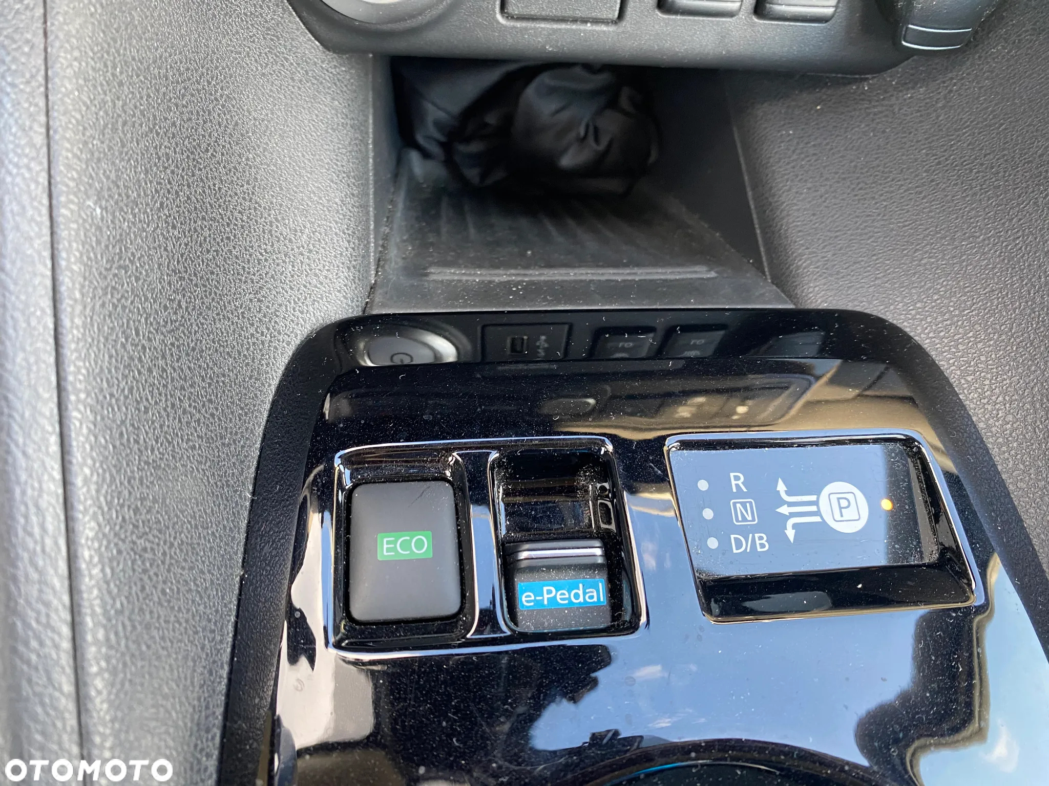 Nissan Leaf 62kWh N-Connecta - 14