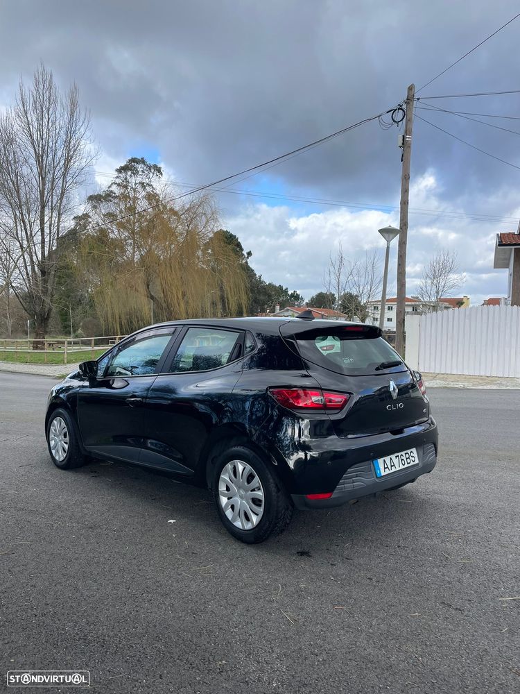 Renault Clio 1.5 dCi Dynamique S - 6