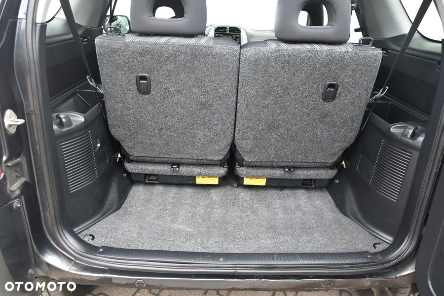 Toyota RAV4 1.8 VVT-i 4x2 - 14