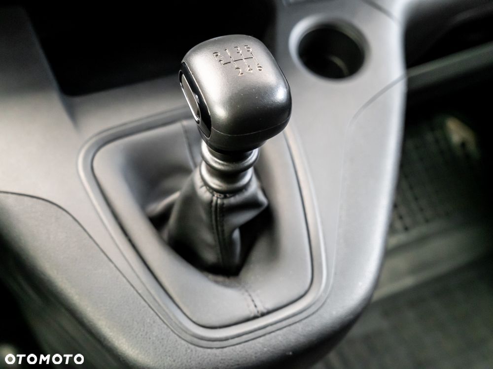 Peugeot Partner - 16