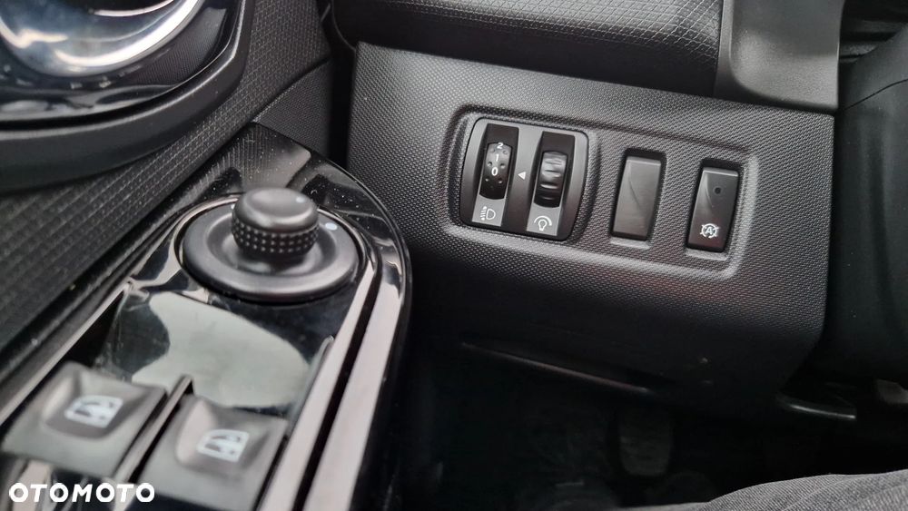 Renault Clio (Energy) TCe 90 Bose Edition - 12