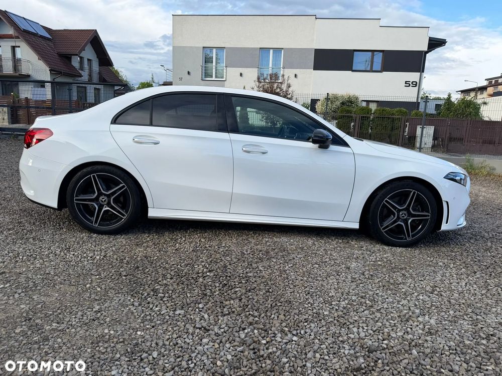 Mercedes-Benz Klasa A 220 4-Matic AMG Line 7G-DCT - 4