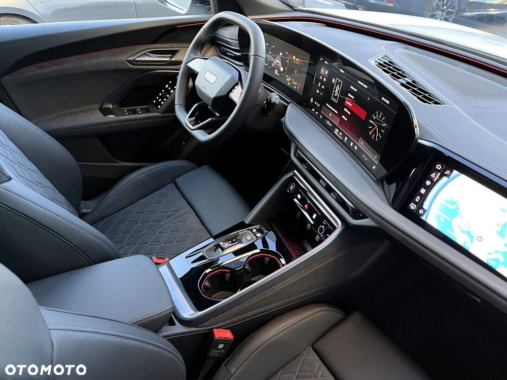 Audi Q5 Sportback - 13