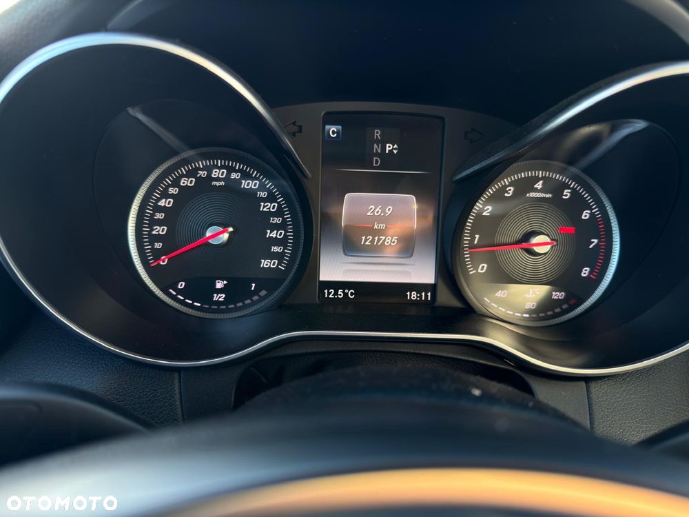 Mercedes-Benz Klasa C 300 7G-TRONIC AMG Line - 8