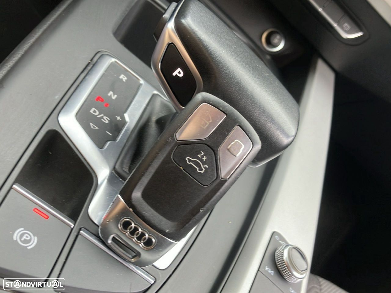 Audi A4 Avant 35 TDI S tronic - 14