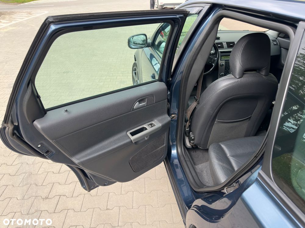 Volvo V50 2.0 Momentum - 18