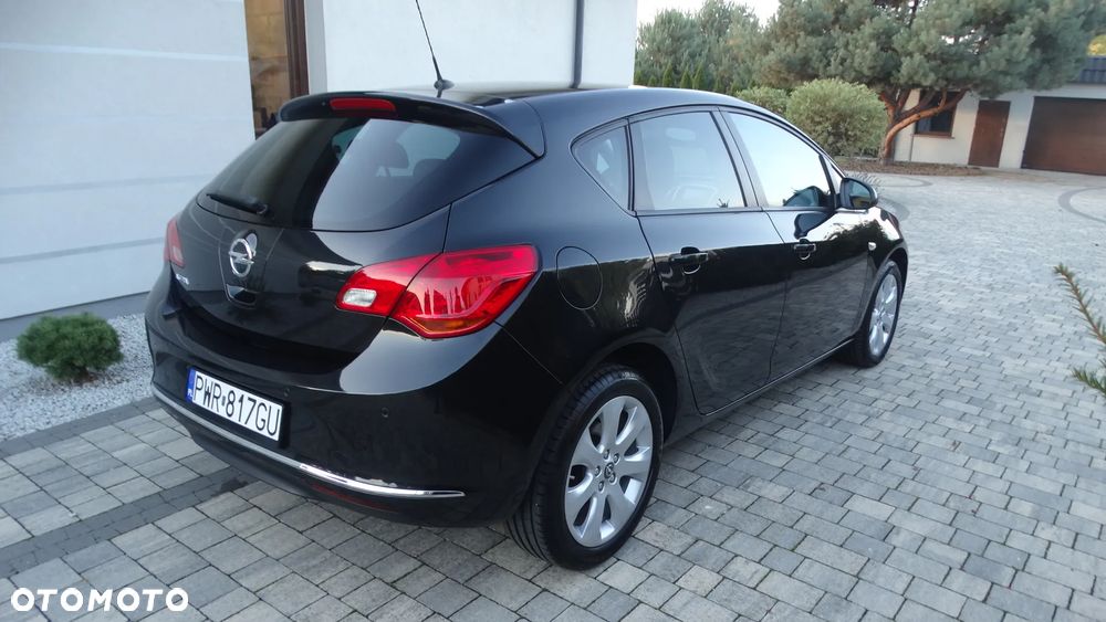 Opel Astra 1.4 Turbo Cosmo - 5