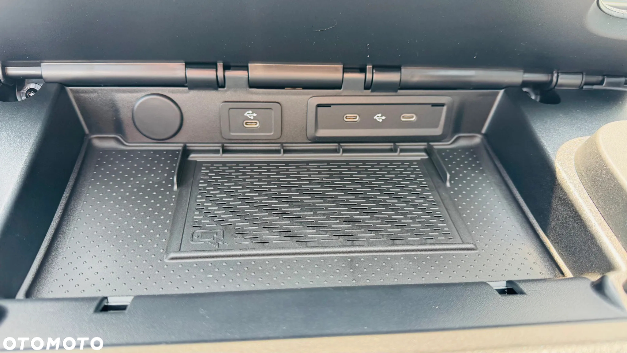 Mercedes-Benz Sprinter - 23