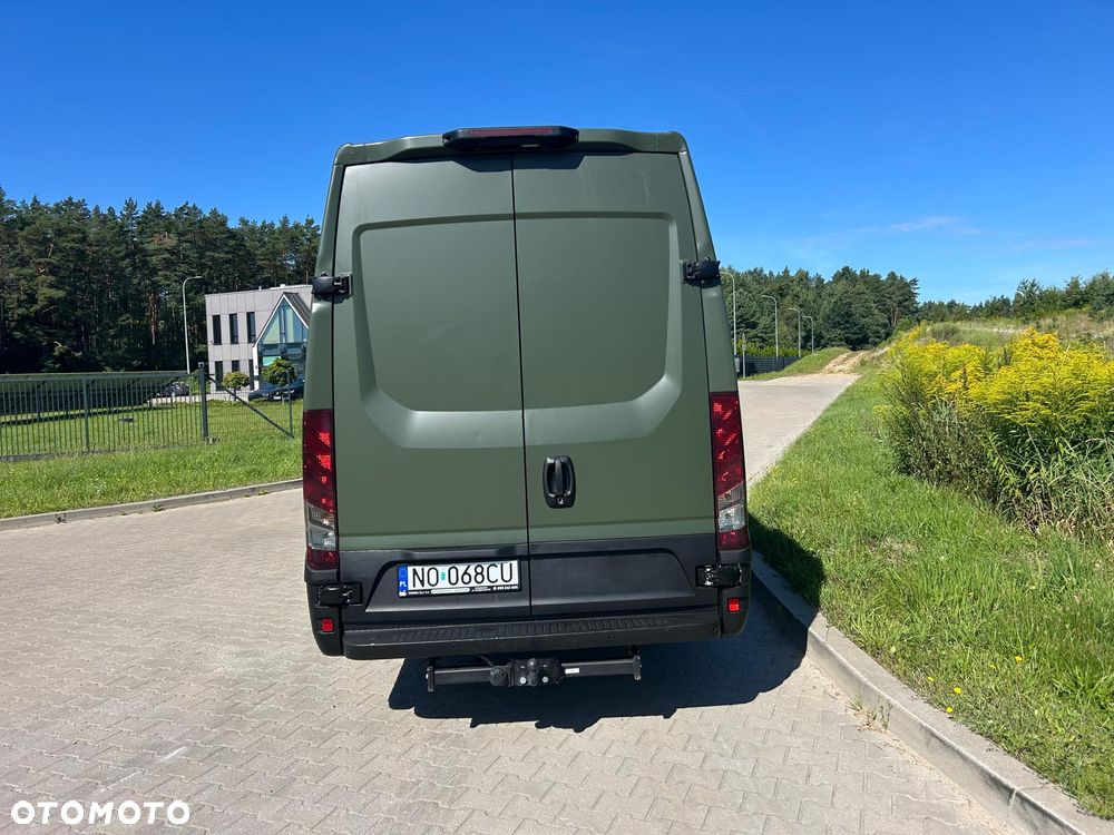 Iveco Daily 35S18 - 12