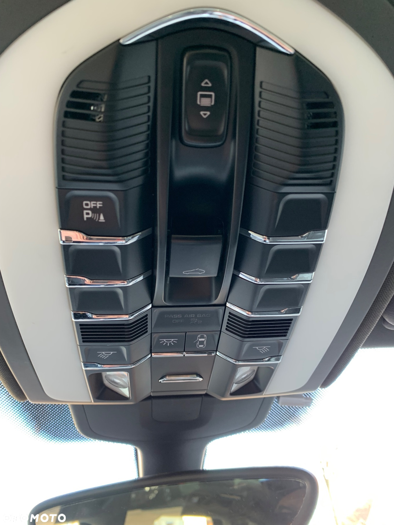 Porsche Cayenne S e-Hybrid - 11