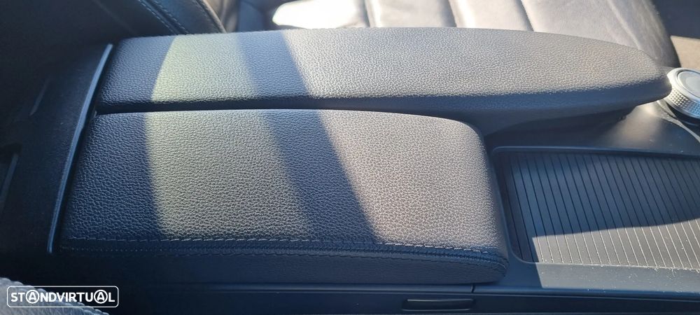 Mercedes-Benz E 250 CDI DPF BlueEFFICIENCY 7G-TRONIC Avantgarde - 31