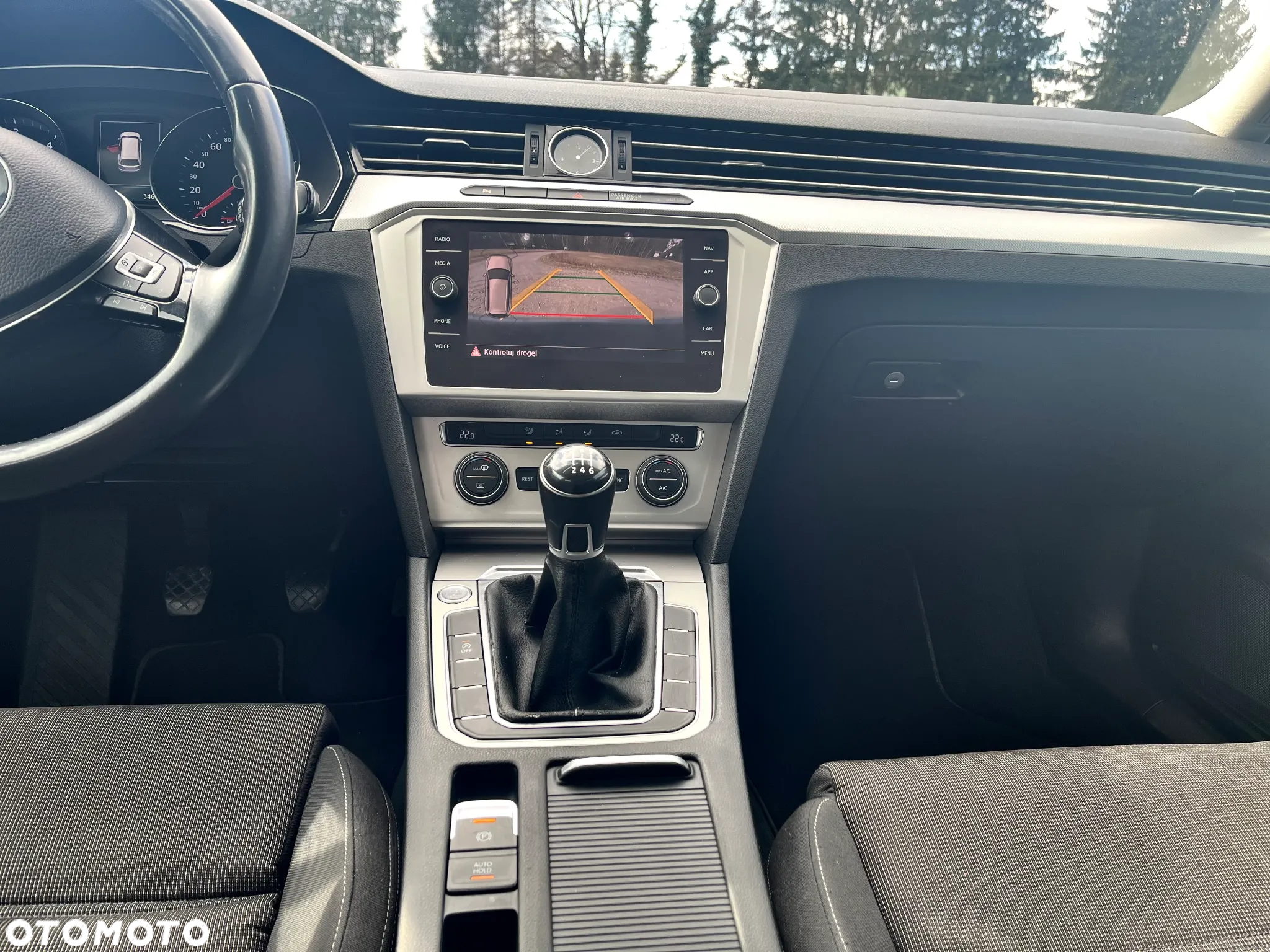 Volkswagen Passat Variant 1.6 TDI (BlueMotion Technology) Comfortline - 22