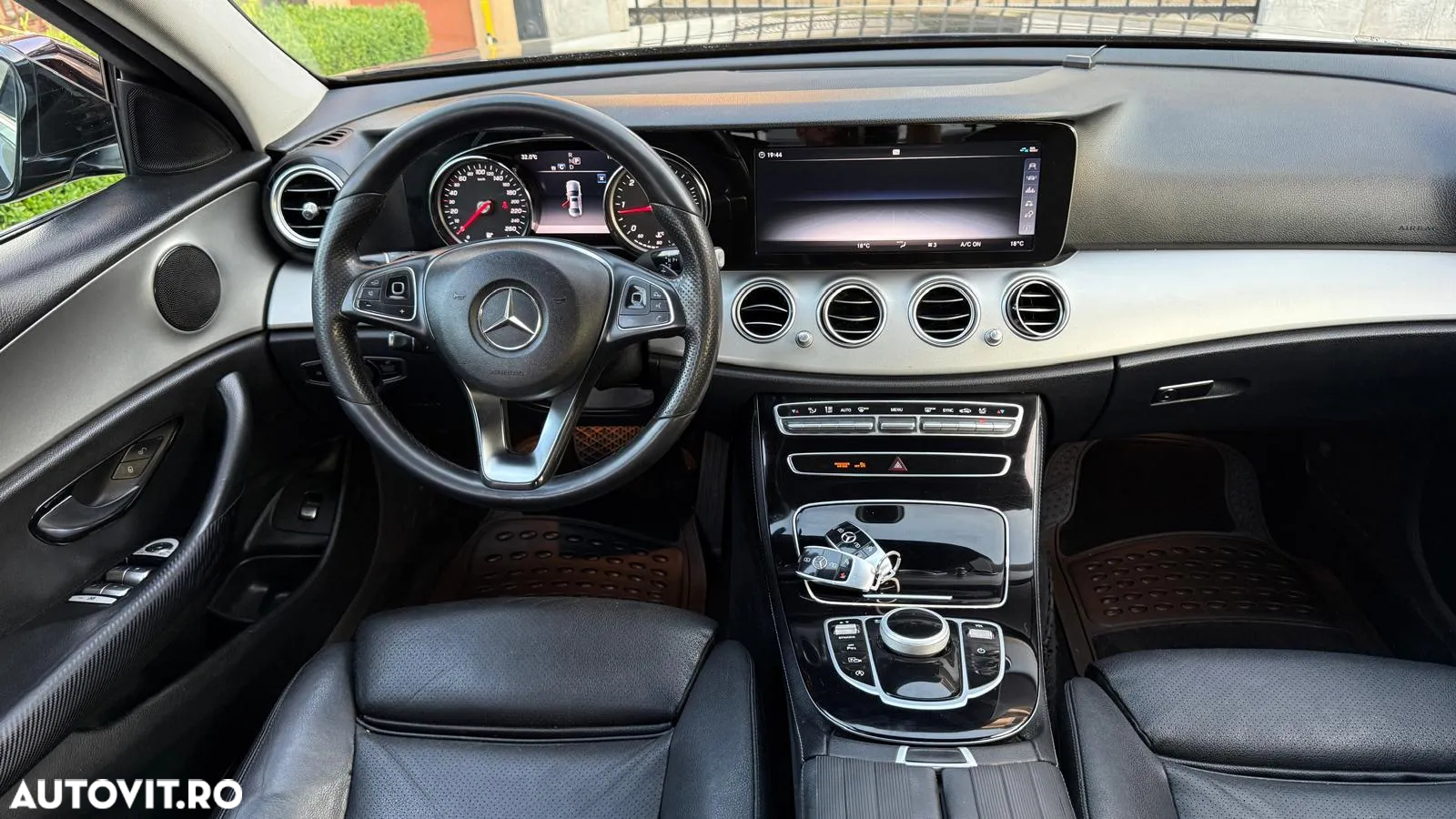 Mercedes-Benz E - 7