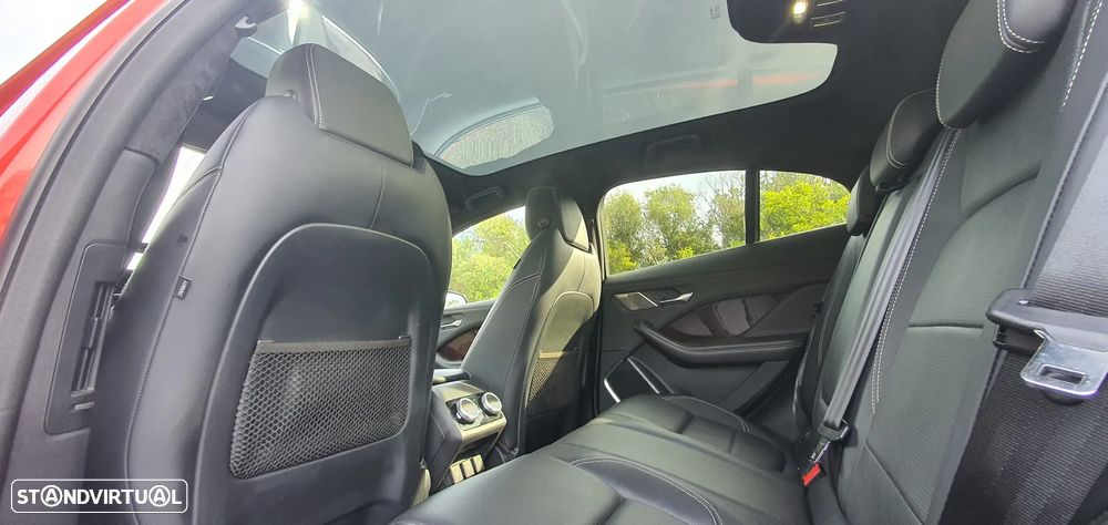 Jaguar I-Pace EV400 AWD First Edition - 6