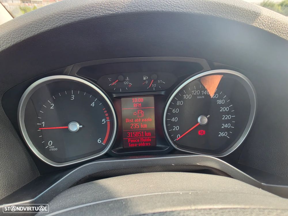 Ford S-Max 2.0 TDCi Titanium 7L - 6