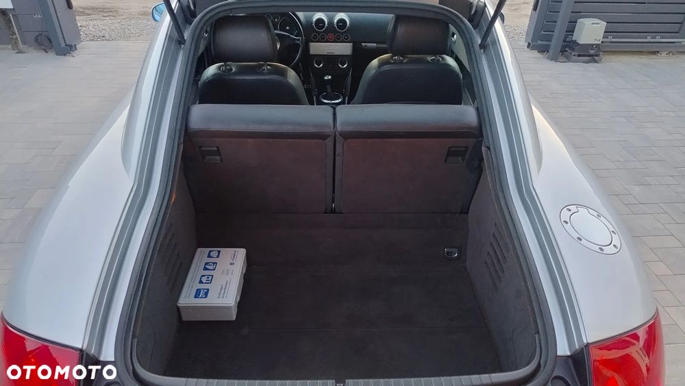 Audi TT Coupé 1.8T - 36