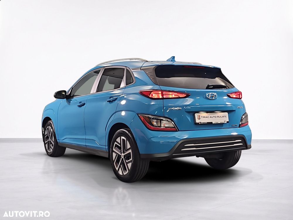 Hyundai KONA - 4