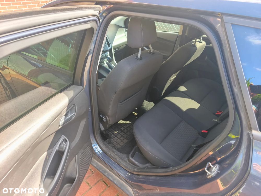 Ford Focus - 11