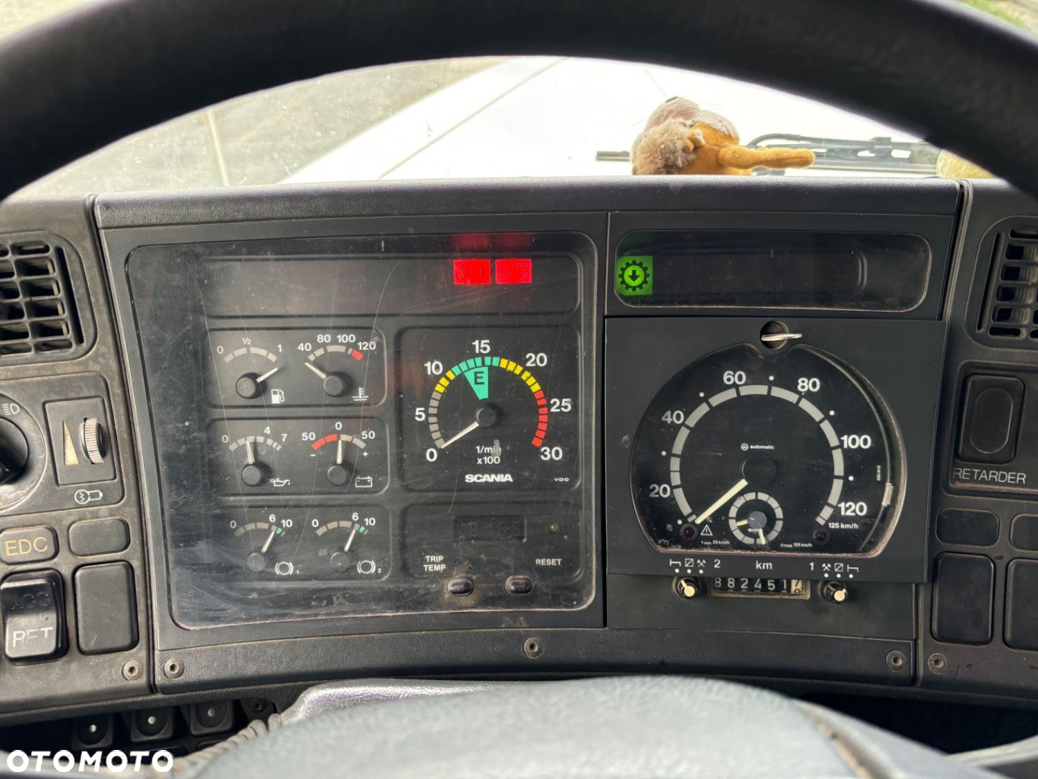 Scania T143 Ha 500 - 17