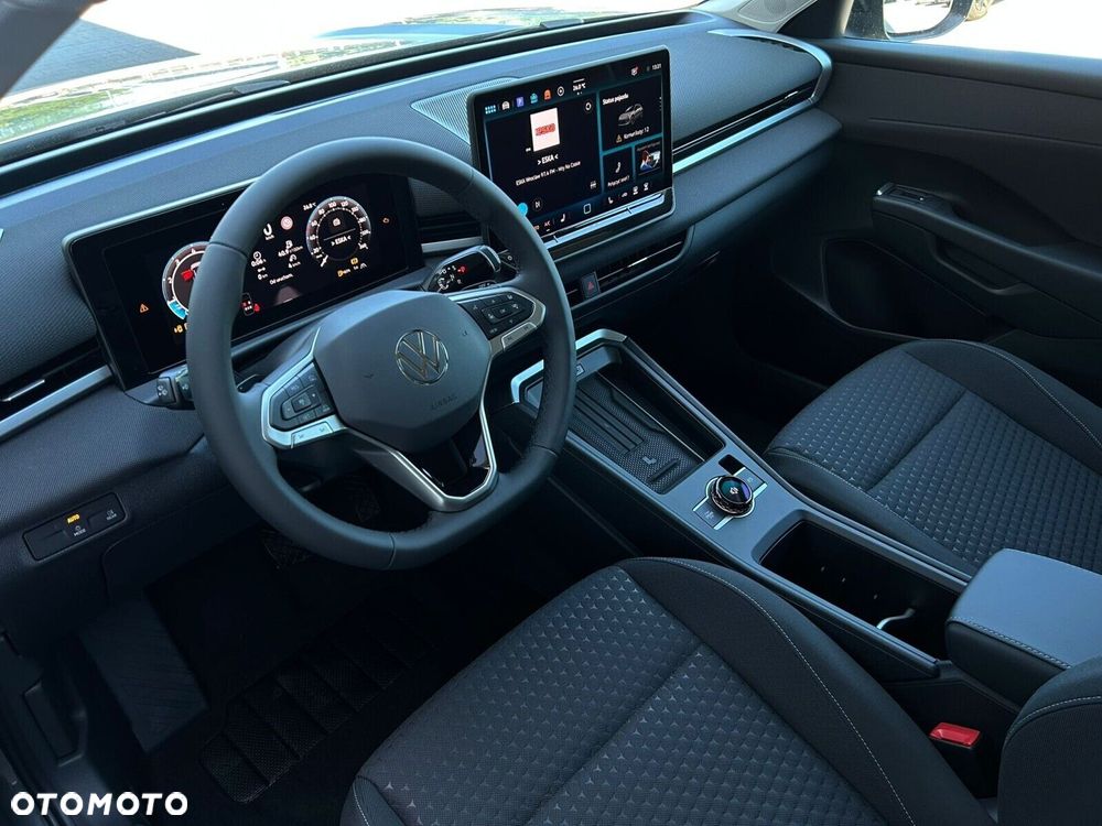 Volkswagen T-Roc - 5
