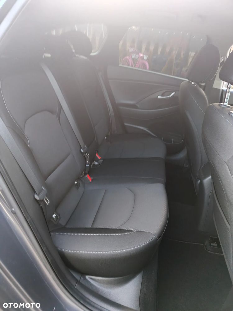 Hyundai i30 1.6 CRDI Select - 12