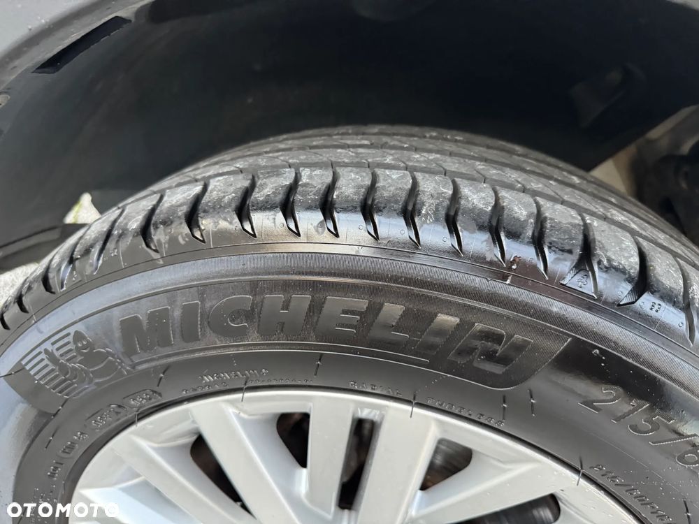 Volkswagen T-Roc 2.0 TDI SCR DSG Style - 11