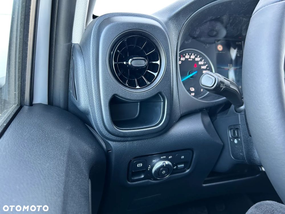 Mercedes-Benz eVito 112 Furgon Ekstradługi - 19