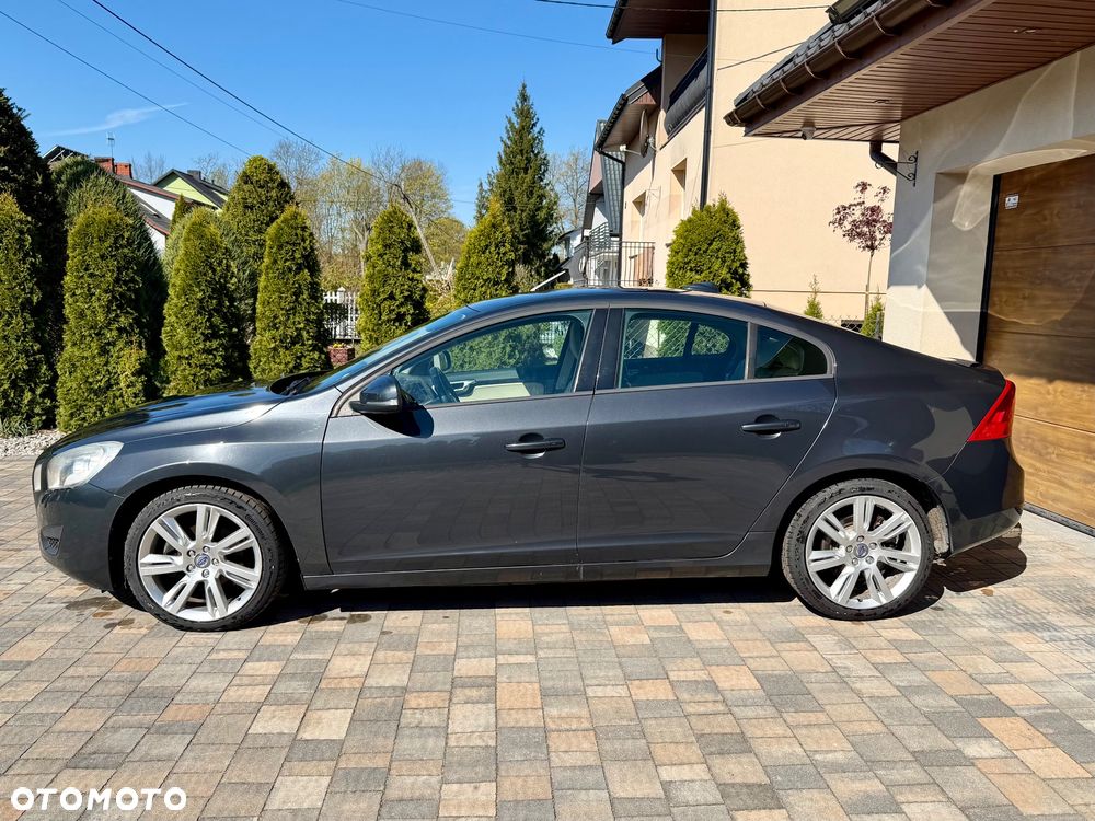 Volvo S60 2.0T Momentum - 3