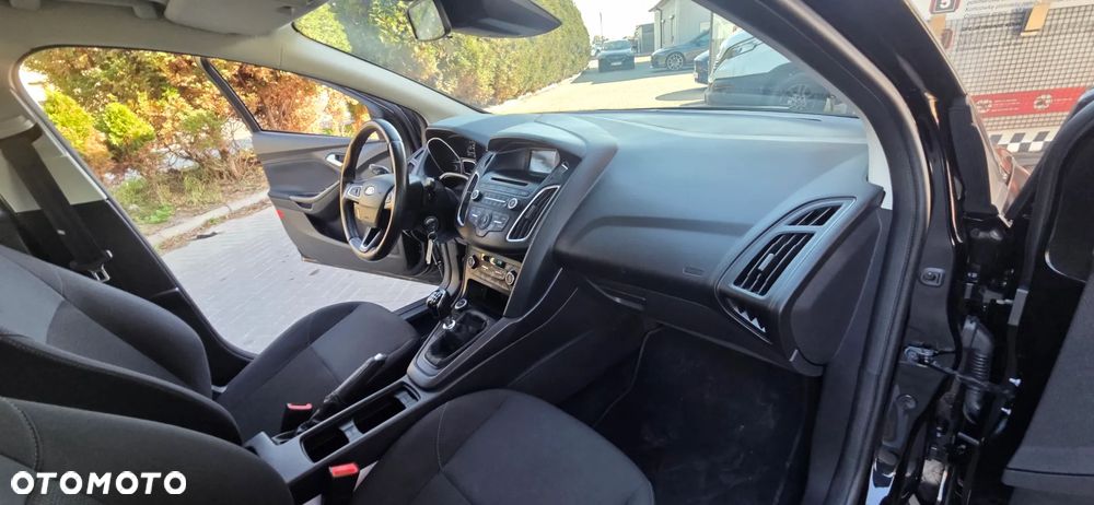 Ford Focus 1.5 TDCi DPF Start-Stopp-System Titanium - 36
