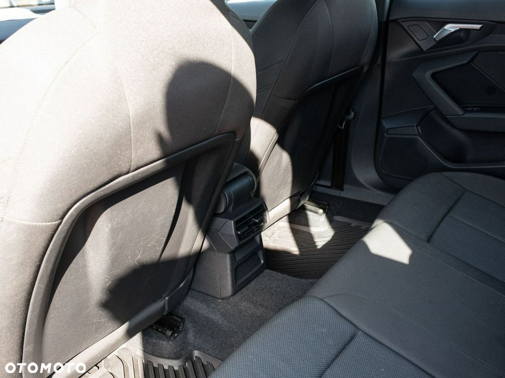 Audi A3 Sportback 35 TDI S tronic - 14