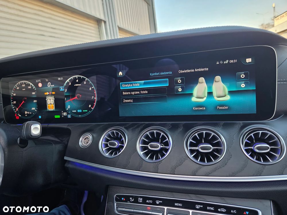 Mercedes-Benz Klasa E 200 4-Matic 9G-TRONIC - 29