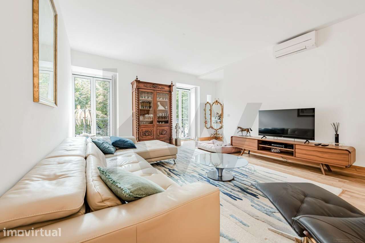 Moradia Townhouse com Terraço, Jacuzzi e Garagem no Largo do Mastro, L - Grande imagem: 2/36