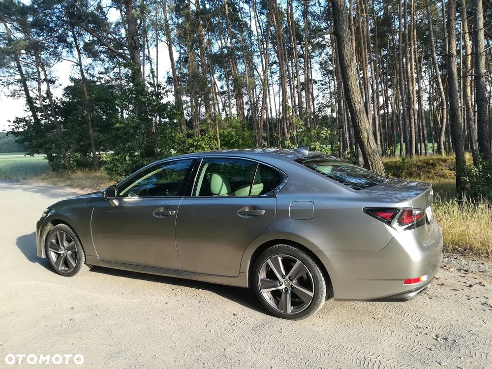 Lexus GS - 12